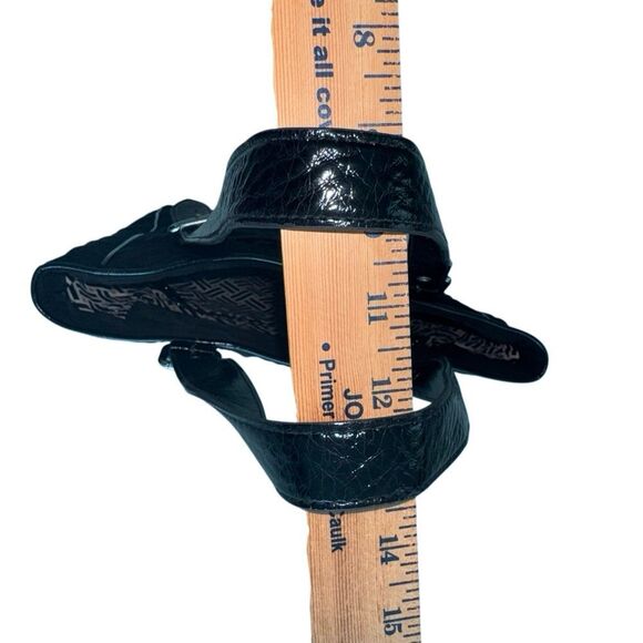 Vera Bradley Black Quilted Zippered Rectangular Bag / Commuter Tote /  Purse - Picture 14 of 16